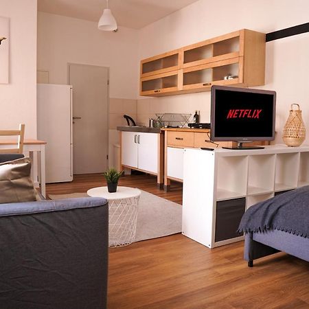 Fullhouse - Halle - T28 - Panda Apartment Esterno foto
